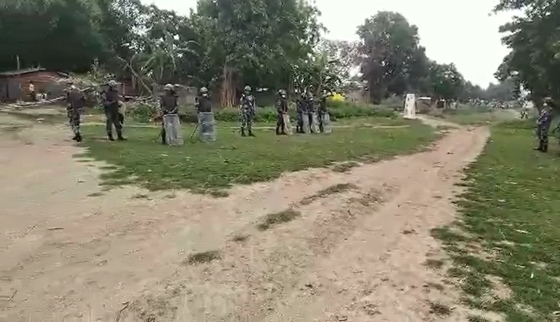 नवलवरासीको सुस्ता वनकट्टि स्थित दशगजामा सशस्त्रको गोली लागेका युवकको मृत्यु