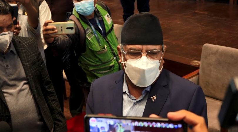 राष्ट्रपति भण्डारीले मध्यरात प्रधानमन्त्री सँग मिलेर चालेको असंवैधानिक कदम बिरुद्ध कानुनी र राजनीतिक लडाँइ गर्ने विपक्षी दलहरुले निर्णय