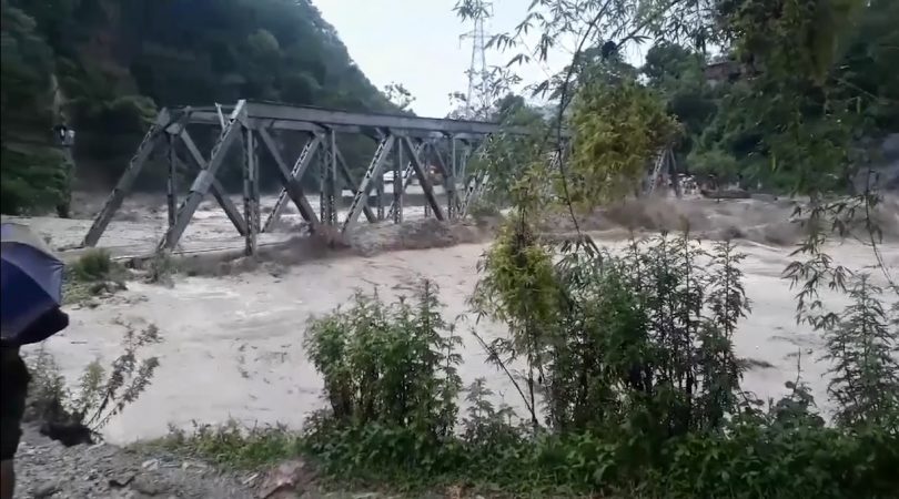 मनाङ सदरमुकाम चामे नजिकै थुनिएको मर्स्याङ्दी नदी पूर्ण रुपमा खुल्न बाकि