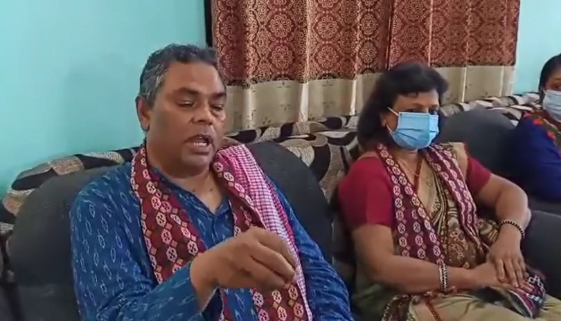 प्रधानमन्त्री केपी ओली राजा फर्काउने र संघीयता समाप्त पार्ने खेलमा लागेको उपेन्द्र यादवको आरोप