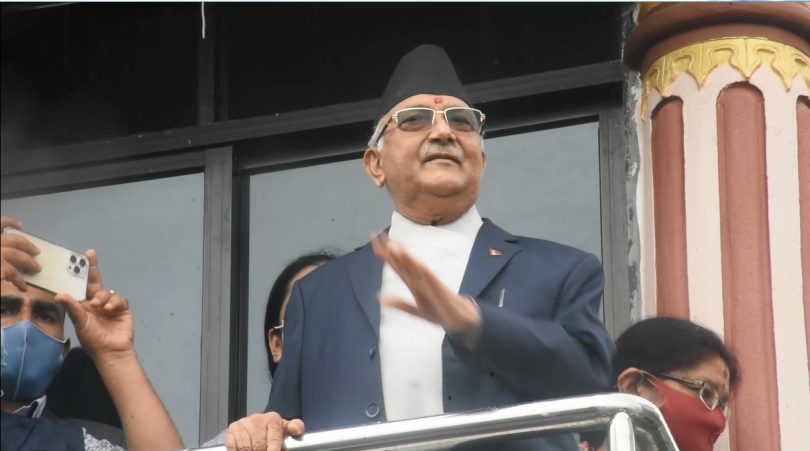केपी ओलीको आक्रोस: माधवकुमार नेपाललाई लाजशरम हराएको मानिस