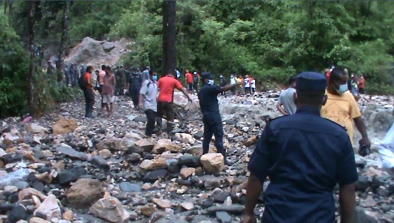 पर्वतमा बाढी र पहिरोको वितण्डा