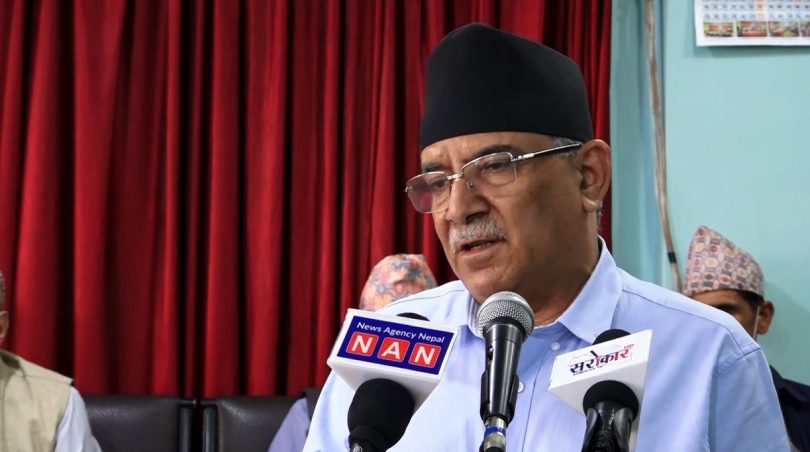 एमाले अध्यक्ष केपी ओली नराम्रोसँग पछारिए :पुष्पकमल दाहाल