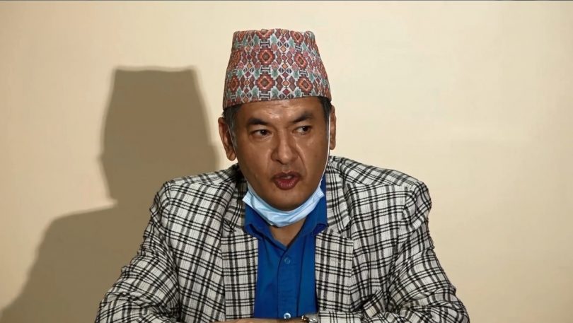 नेपाल विद्युत प्राधिकरणका कार्यकारी निर्देशक हितेन्द्रदेव शाक्यले पदबाट राजीनामा नदिने