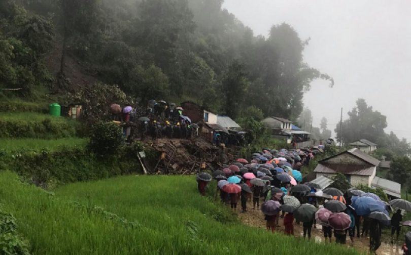 अविरल वर्षापछि पर्वतका विभिन्न ठाउँमा पहिरो,११ जनाको मृत्यु
