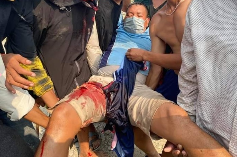 सुकुम्बासीका नाममा कब्जा गर्न खोजेपछि स्थानीय प्रशासनले गोली चलाउँदा चार जनाको मृत्यु