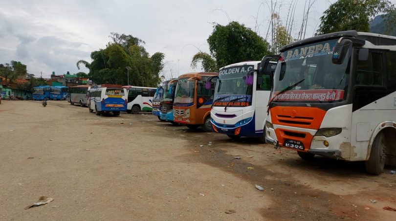 बागलुङ सदरमुकाममा रहेको पुरानो बसपार्क जिर्ण बन्दै
