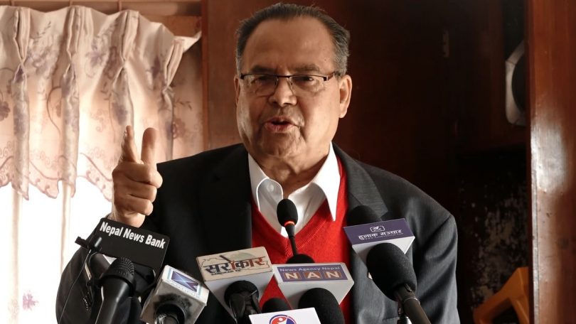 काँग्रेस र एमालेले सबै ठाउँमा जित्छु भन्नु पैसाको धाक: झलनाथ खनाल