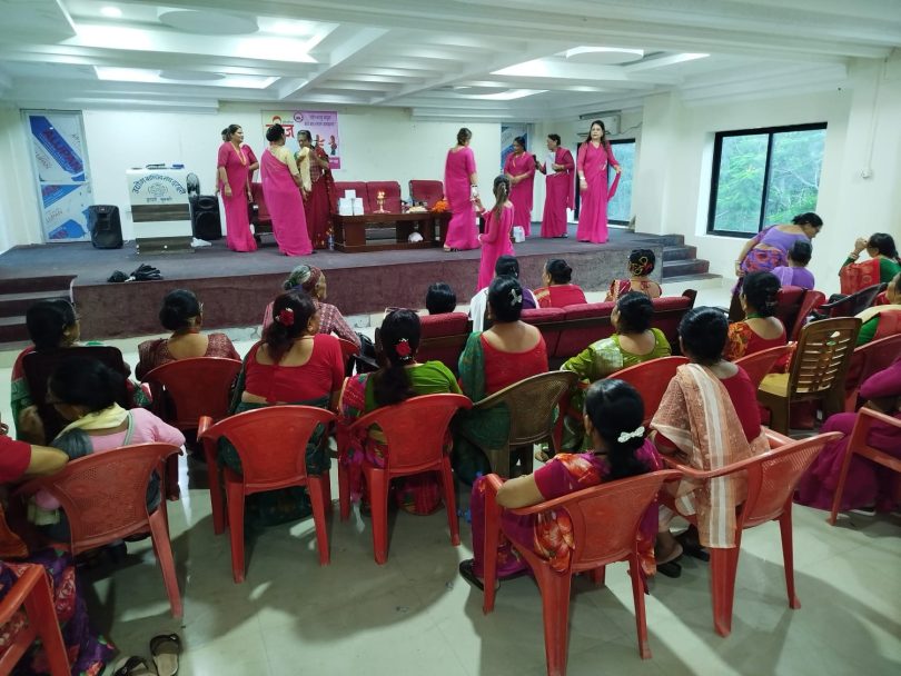 सासु–बुहारीको आत्मीयता झल्किने तिज दर कार्यक्रम इटहरीमा सम्पन्न