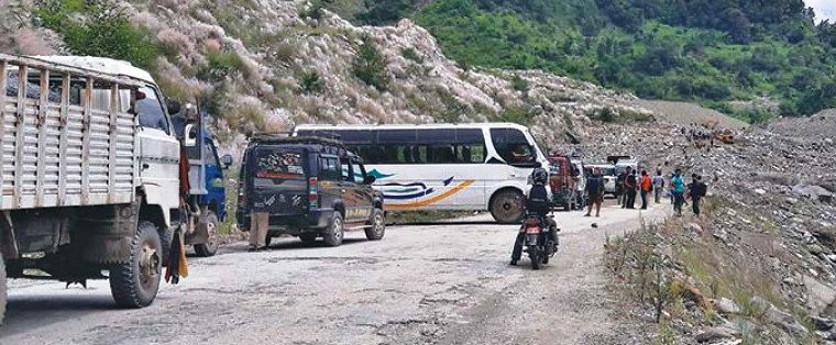 आजै बेलुकासम्म कोदारी सडक खुल्ने सम्भावना