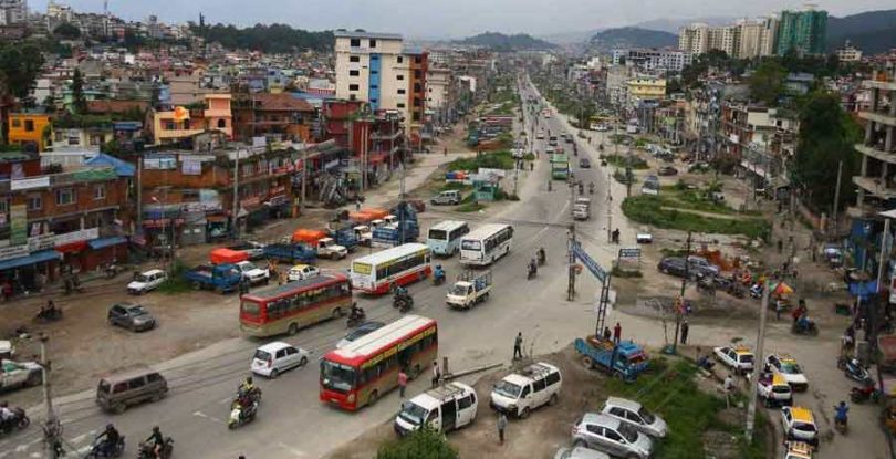 सार्वजनिक सवारी साधन सञ्चालनसँगै काठमाडौंमा जनजीवन सामान्य