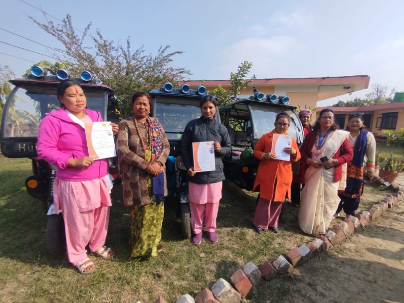 माइती नेपाल इटहरीद्वारा ३३ महिलालाई इ–रिक्सा र सीपमूलक सामग्री वितरण