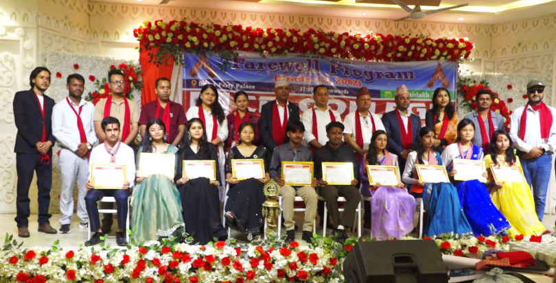 उच्च शिक्षाको शुभकामनासहित सीबी कलेजद्वारा विद्यार्थी विदाई